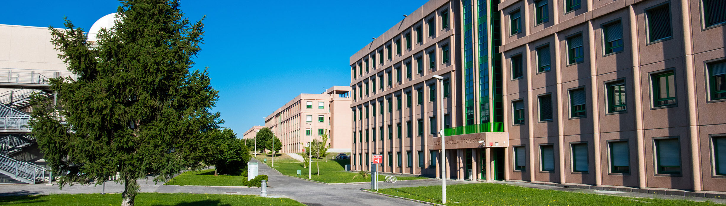 Foto dell'edificio di Ingegneria della Informazione